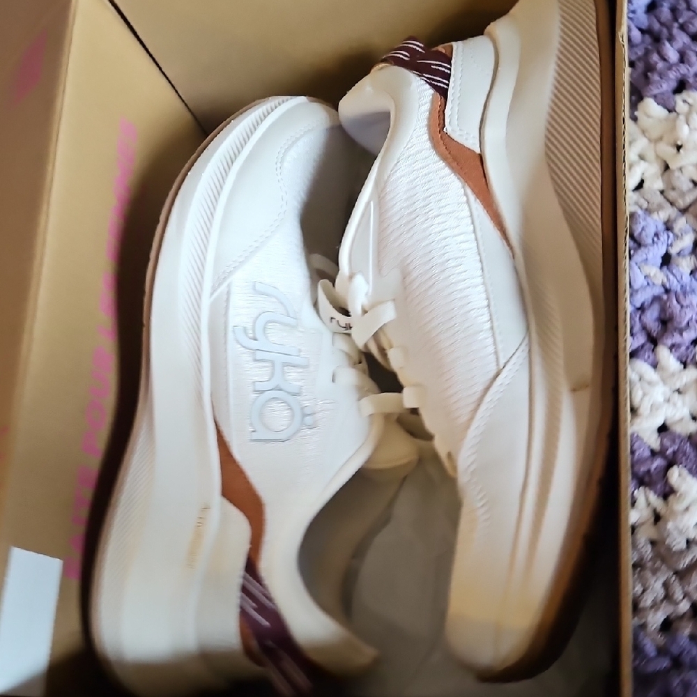 Ryka Women's White Sneakers - Picture 4 of 4